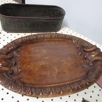 Lot 98 - Home Decor Serving Trays & Canisters