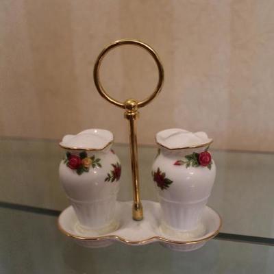 Royal Alpert Old Country Rose Set