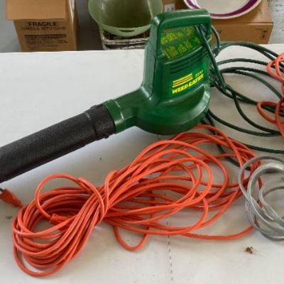 Lot # 566 Weedeater 2510 Electric Blower