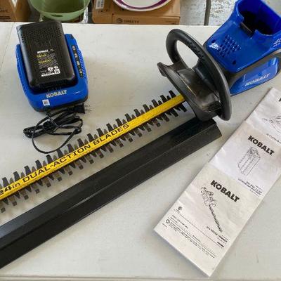 Lot # 567 Kobalt 40V Lithium Hedge Trimmer