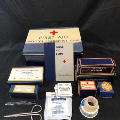 Vintage Johnson & Johnson Wood's Emergency Case First Aid Kit