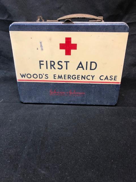 vintage johnson and johnson first aid kit