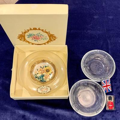 Mixed Collectables and Glassware Lot
