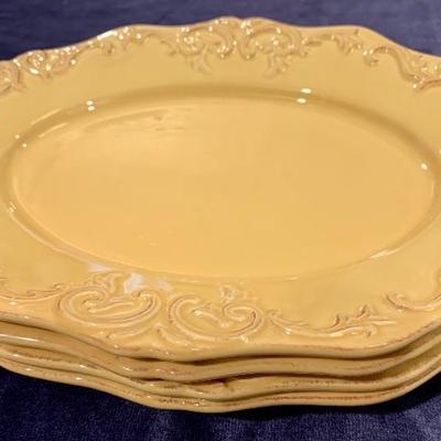 Serving Platters/Bowls 20 Piece Lot