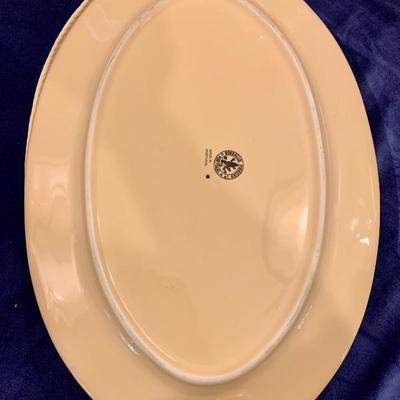 Serving Platters/Bowls 20 Piece Lot