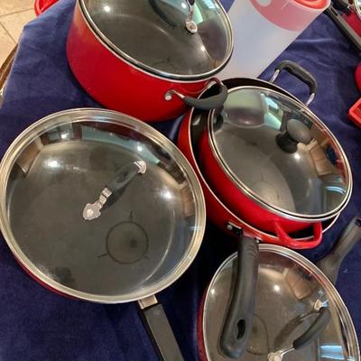 Red Hot Cooking: 23 Piece Set