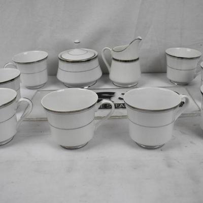 11pc Tea Set, White/Silver: Wallace Heritage Fine Porcelain China Newport Japan