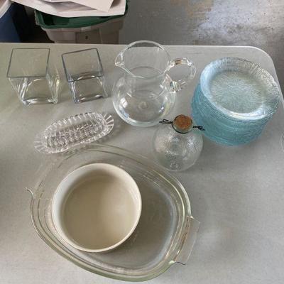 Lot # 583 Misc. Lot of Glassware, Plastic cookware 