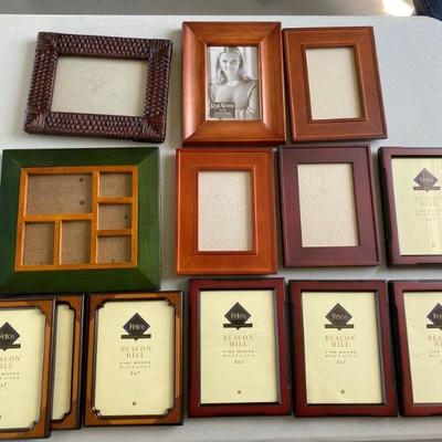 Lot # 590 Lot of Picture Frames 5 x 7 
