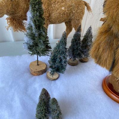 Lot # 595 Christmas Santa with Moose and Tree Decor 