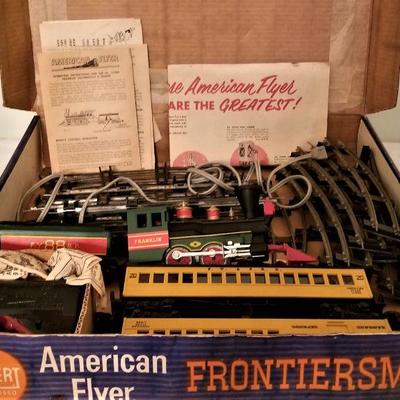 Lot #148  American Flyer Electric Train Set in box - The Frontiersman