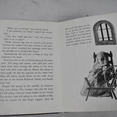 Sleeping Beauty Golden Book, Golden Press, Vintage 1968