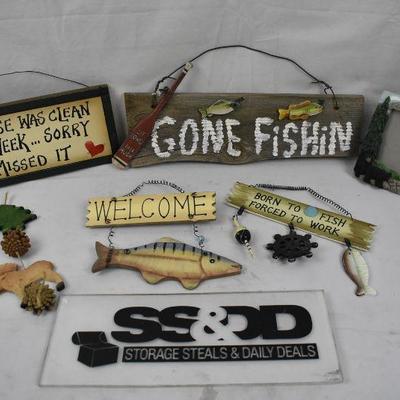 6 pc Wildlife Theme Wall Decor. Fishing, Bears, etc