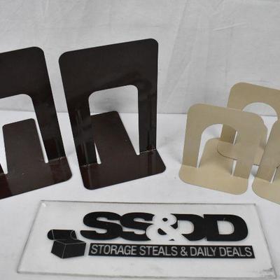 5 pc Painted Metal Bookends: 2 larger dark brown, 3 smaller tan