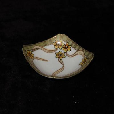 Nippon Hand Painted Salt Dish Floral