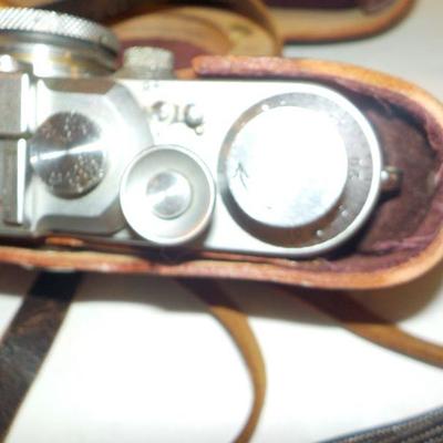" Vintage Leica - D.R.P. Ernst Leitz Wetzlar / 35mm Camera".