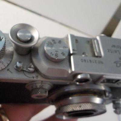 " Vintage Leica - D.R.P. Ernst Leitz Wetzlar / 35mm Camera".