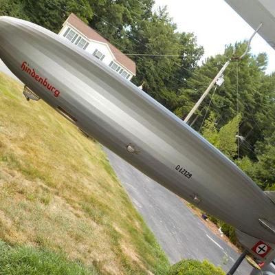 "Hindenburg Air ship Model" 