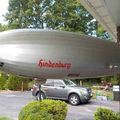"Hindenburg Air ship Model" 