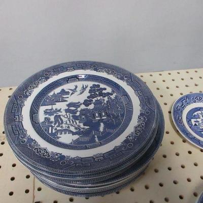 Lot 112 - Blue & White China - Johnson Brothers - Woods Ware 