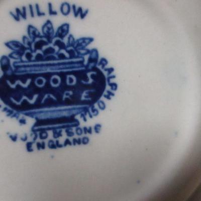 Lot 112 - Blue & White China - Johnson Brothers - Woods Ware 