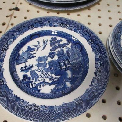 Lot 112 - Blue & White China - Johnson Brothers - Woods Ware 