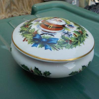 " Candy Dish " " Limoges France".