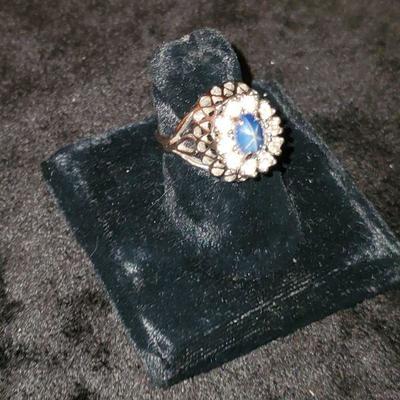 18K HGE Blue Stone Ring