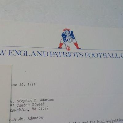 " 2 Collector signed letters Red Sox and Patriots.