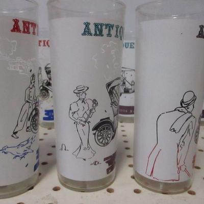 Lot 157 - Anchor Hocking Antique Autos Frosted Glass Tumblers 