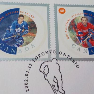 First day Issue Mint stamps " Maurice Richard",  " Doug Harvey". (4 )