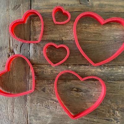 BUNDLE OF COOKIE CUTTERS, PANCAKE MOLDS, CUPCAKE HOLDERS