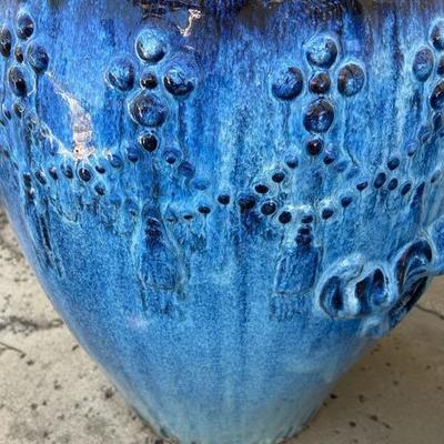 PAIR OF CHINESE BLUE CERAMIC DRUM STOOLS