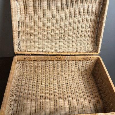 #72 Wicker Picnic Basket 