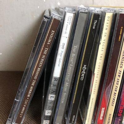 #79 LOT of CD's 