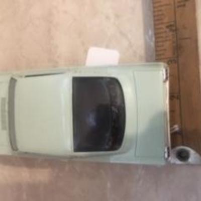 4-008 Vintage Philco Ford Mustang Fastback AM. Radio