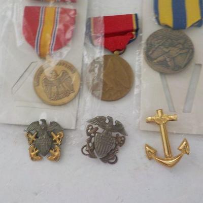 Naval Commander Metals and Insignias.