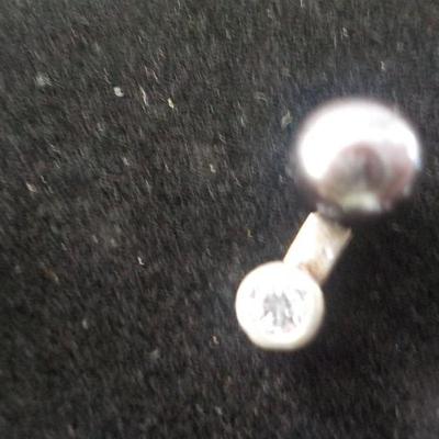 " Fresh water pearls necklace".