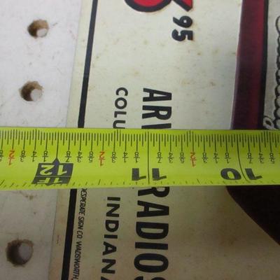 Lot 164 - Hopalong Cassidy Radio Tin Sign