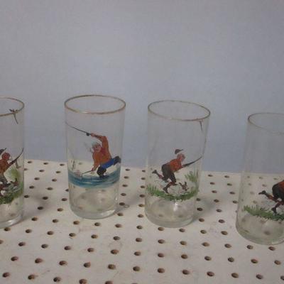 Lot 165 - Hand Painted Sportsman Glasses - Signed