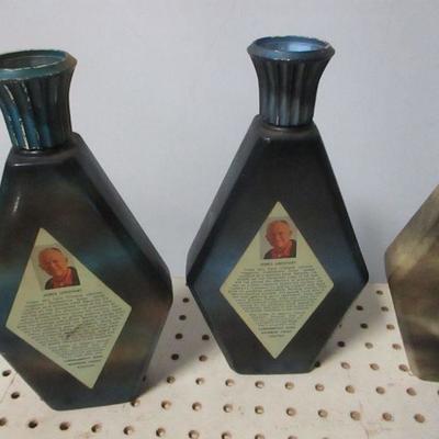 Lot 171 - Jim Beam Fish & Dog Bottles