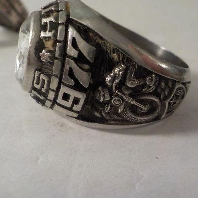 3 Vintage sterling rings, Sutton H.S. (1977), Indian Leaf, Peace dove.