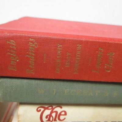 Lot 175 - Box Lot Of Books