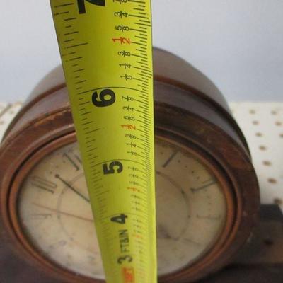 Lot 199 - Telechron Electric Clock