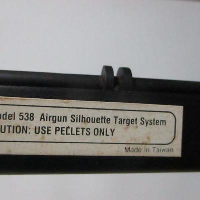 Lot 201 - Crosman Airguns Silhouette Target System - Model 538