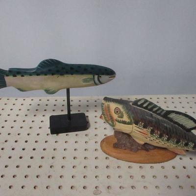 Lot 205 - Collectible Outdoor Decor