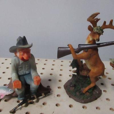 Lot 205 - Collectible Outdoor Decor