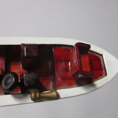 Lot 205 - Collectible Outdoor Decor