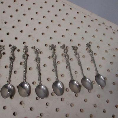 Lot 209 - Made In Italy Spoons