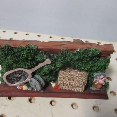 Lot 213 - Outdoor Decor - Fishing
